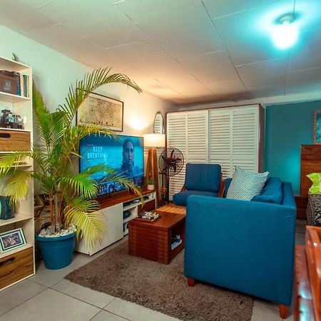 リンベ Palm Springs Bed & Breakfast Bed & Breakfast エクステリア 写真