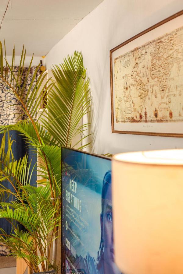 リンベ Palm Springs Bed & Breakfast Bed & Breakfast エクステリア 写真