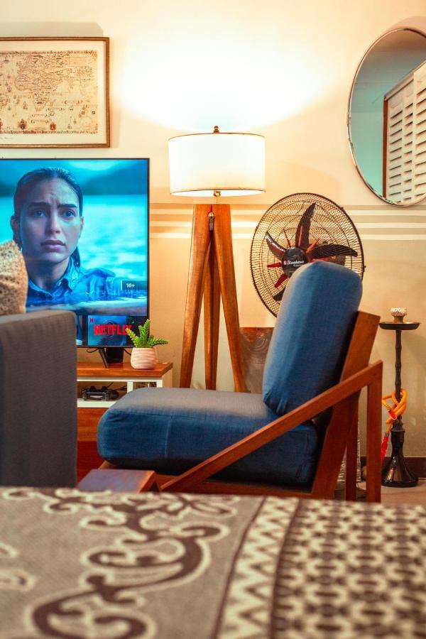 リンベ Palm Springs Bed & Breakfast Bed & Breakfast エクステリア 写真