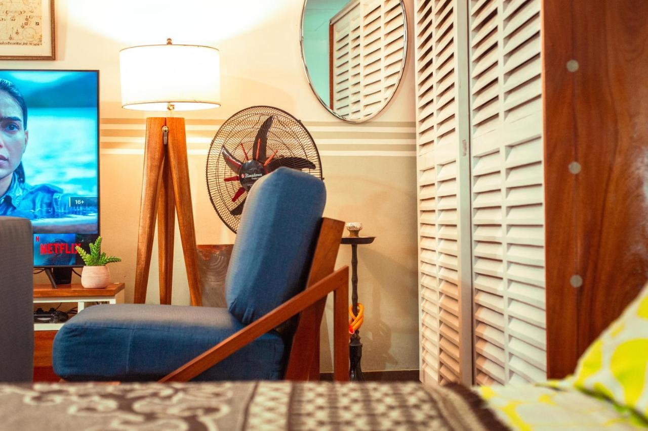 リンベ Palm Springs Bed & Breakfast Bed & Breakfast エクステリア 写真